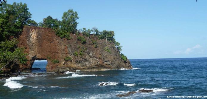main-mainlah ke ambon