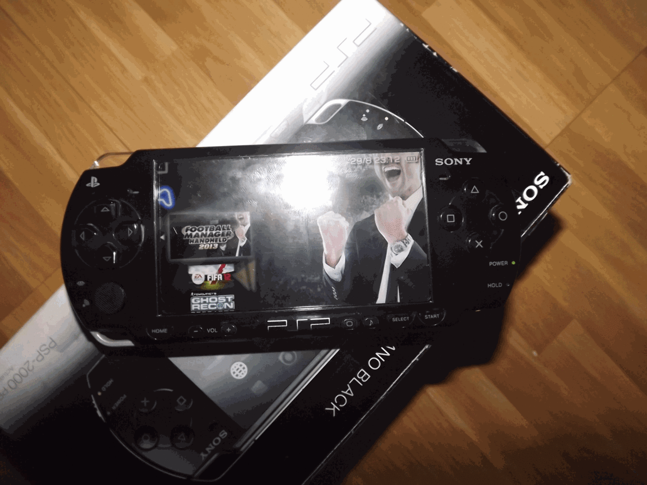 PSP Black Piano 2000