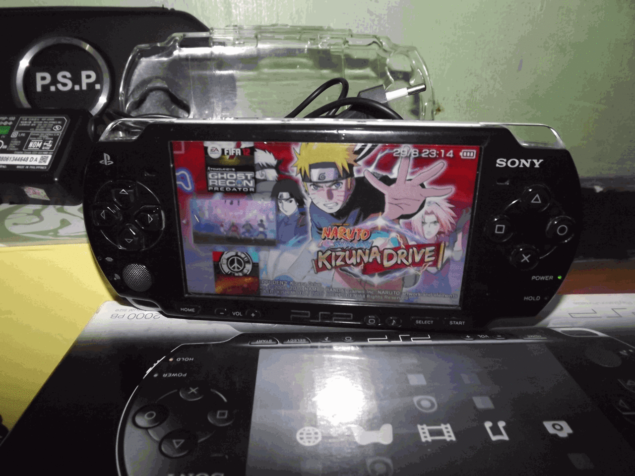 PSP Black Piano 2000