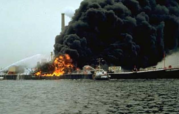 10 Insiden Kecelakaan Tanker Minyak Terbesar