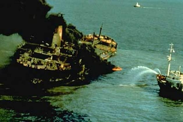 10 Insiden Kecelakaan Tanker Minyak Terbesar