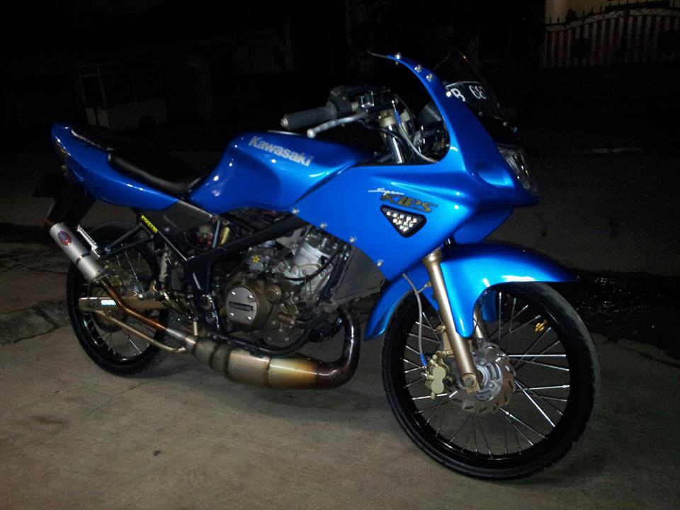 Terjual wts ninja  rr  biru candy tone 2006 modif thai KASKUS