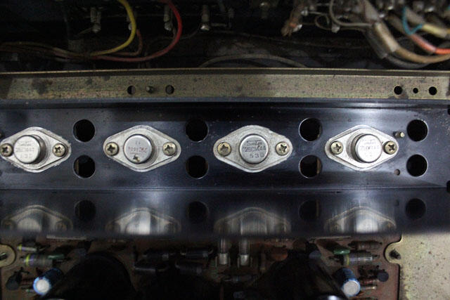 Amplifier Sansui AU-4400