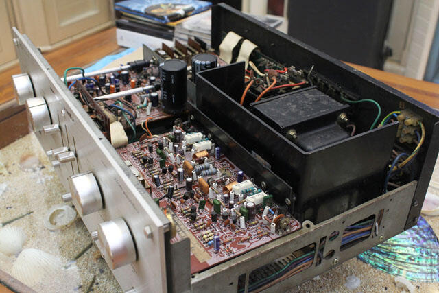 Marantz 1090