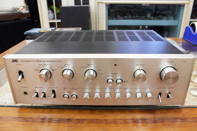 Amplifier Jvc Vn-900