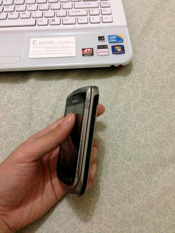 jual blackberry torch 9800 dan 9810 (jennings), FULLSET n SEGEL, Grey