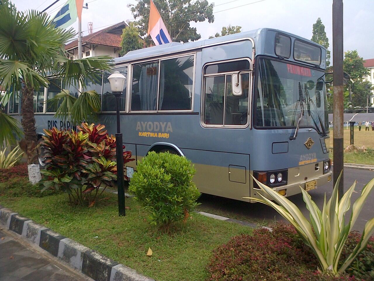 kapan terahir naik bus ini gan? (nostalgia)