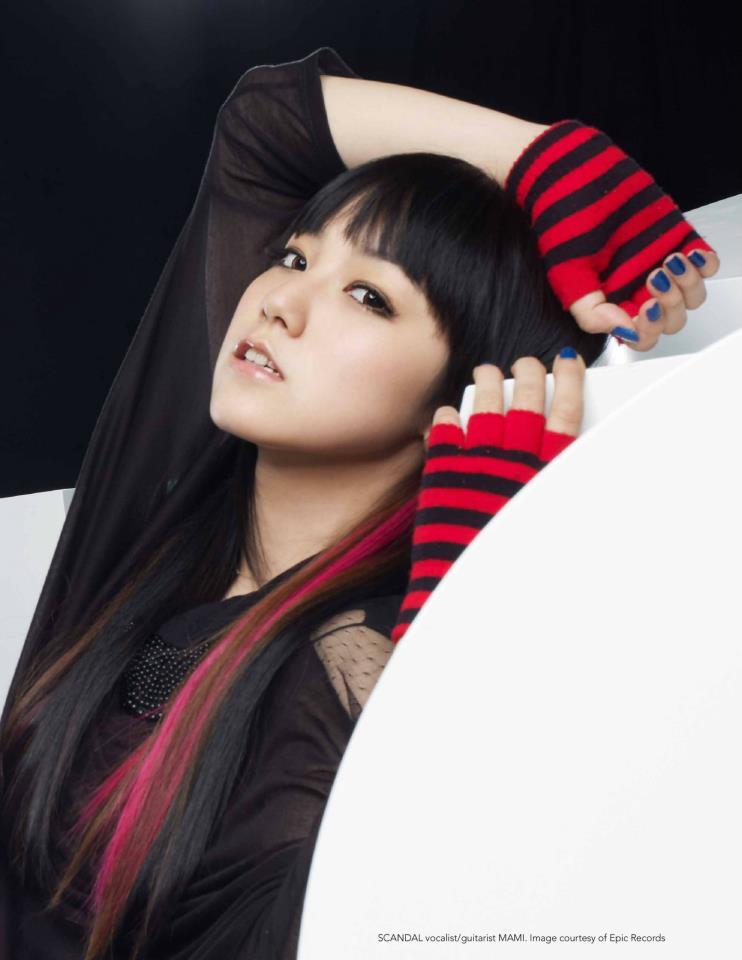 Mami Sasazaki - Gitaris band Jepang SCANDAL (++PICS)