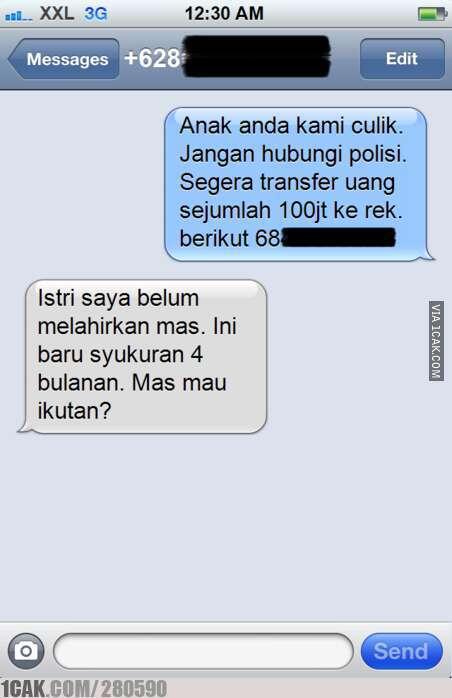 &#91;FULL PICT&#93; kalo ga ketawa ane masukin tangan ke kipas angin !! 