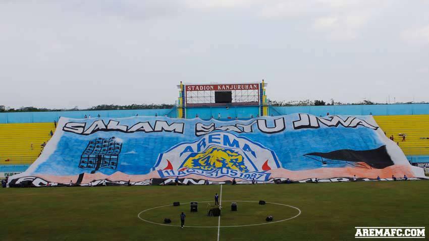 Bendera Terbesar Se Asia Milik AREMANIA