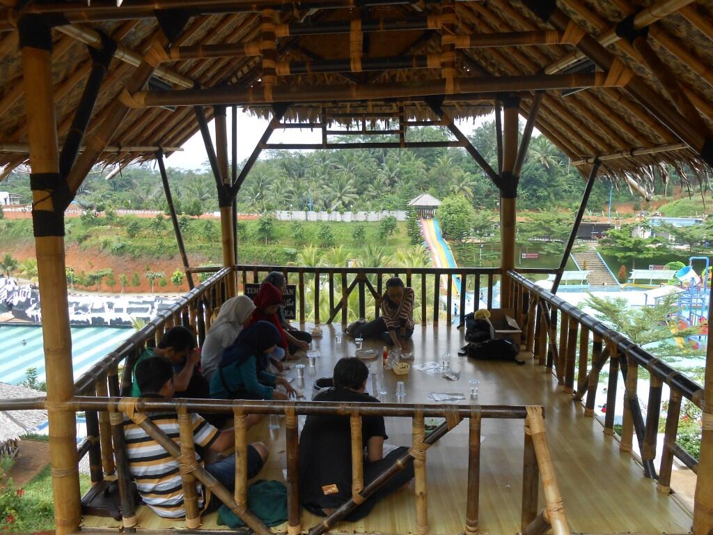 MEGA WISATA ICAKAN