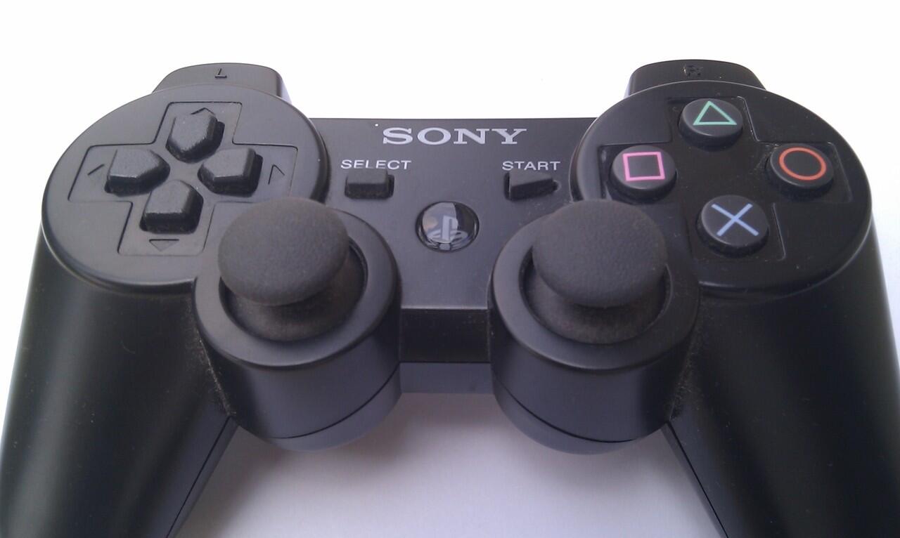 JUAL PS3 SLIM 2nd KOMPLIT NON REFURBISH JARANG PAKE!!!
