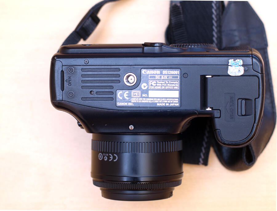Canon Full Frame 5D Mark I + BG (Komplit) - Murah ( Bandung )