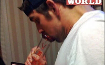 siapa yang percaya, kalau Karir Tokoh Dunia Hancur Karena Oleh Sebuah Foto,,???