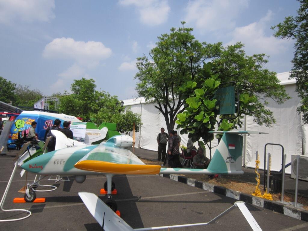 MENGINTIP ACARA HARI KEBANGKITAN TEKNIK NASIONAL (HAKTEKNAS) KE-18 DI TMII (full pict