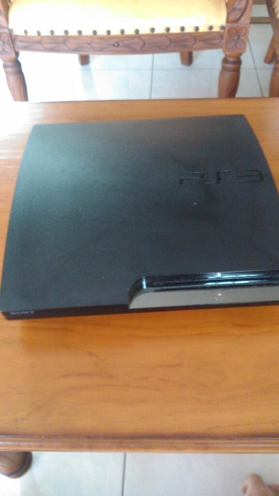 J> PS3 Slim 320GB SECOND MURAH DAN MULUS