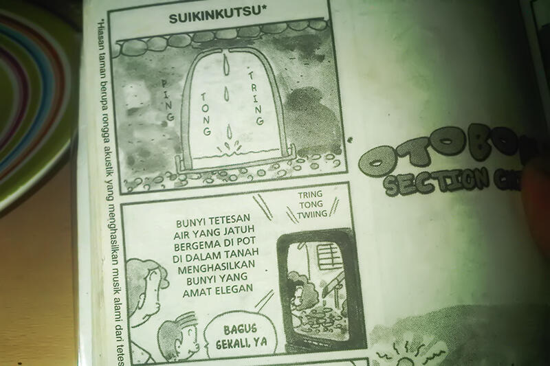 Suikinkutsu , Hiasan taman di Jepang yang menghasilkan musik alami dari tetesan air