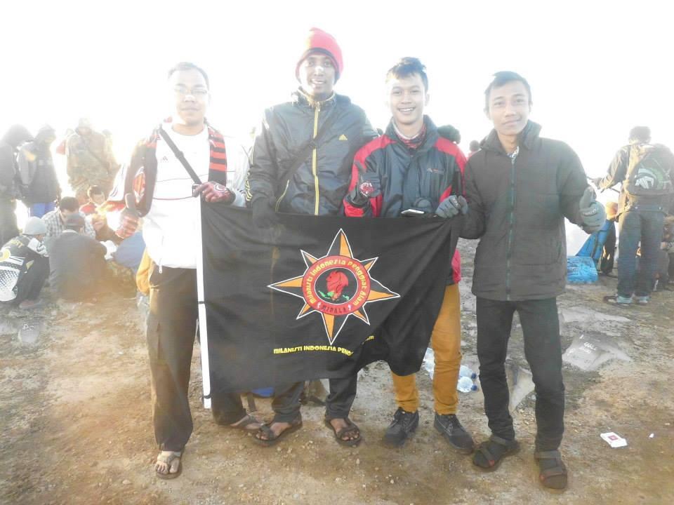 Pendakian Mt. Merbabu 3142 Mdpl Via Wekas (15-18 Agustus 2013) Merdeka!!