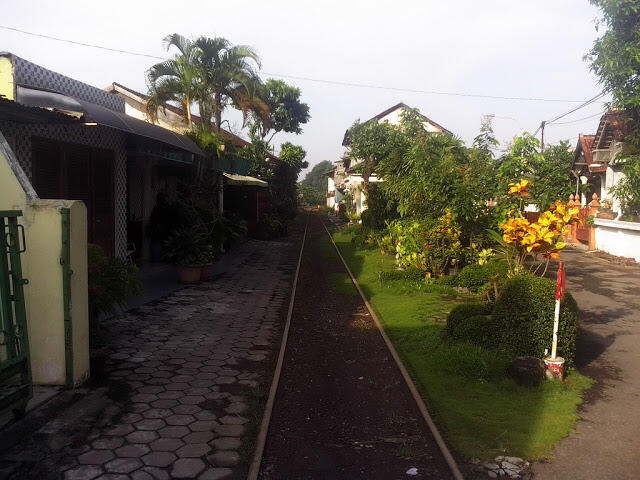 &#91;B&#93;Tour Ke Balai Yasa Pengok ( Bengkel Kereta Api di Yogyakarta indonesia )&#91;/B&#93;
