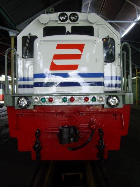 &#91;B&#93;Tour Ke Balai Yasa Pengok ( Bengkel Kereta Api di Yogyakarta indonesia )&#91;/B&#93;