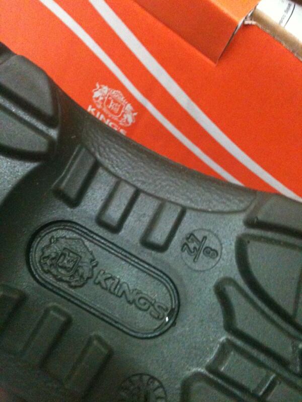 safety shoes kings bandung