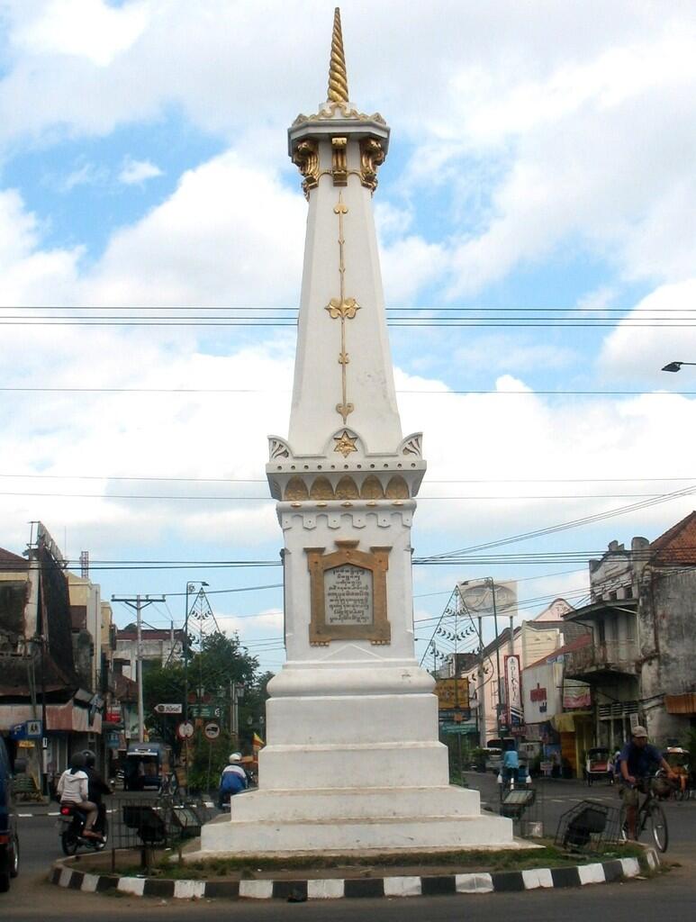 Keistimewaan Yogya : Garis Lurus dari Merapi sampai Laut Selatan