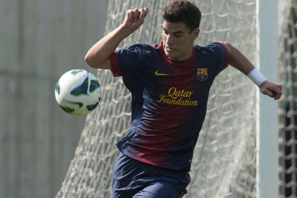 LULUSAN LA MASIA BUKAN BARCELONA
