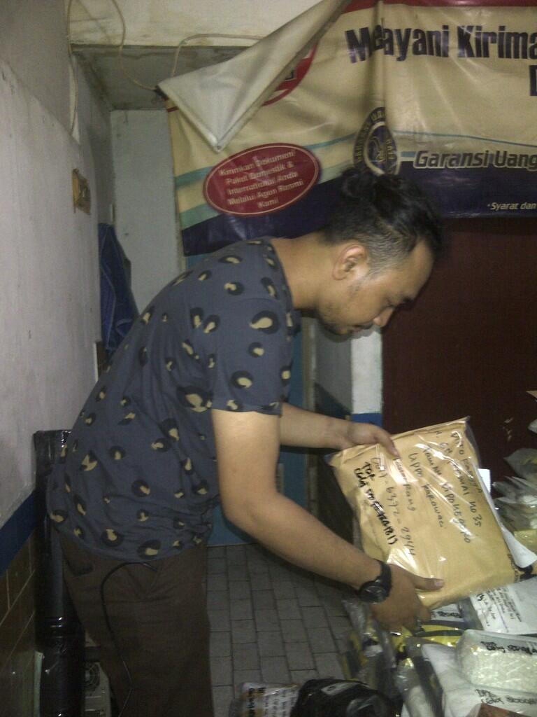 PUSATCELANA.COM OFFICIAL TESTIMONIAL PEMBELI DAN RESSELER DARI SELURUH INDONESIA