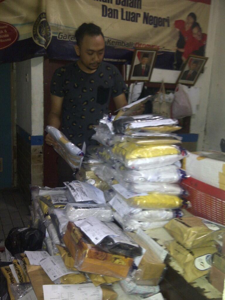 PUSATCELANA.COM OFFICIAL TESTIMONIAL PEMBELI DAN RESSELER DARI SELURUH INDONESIA