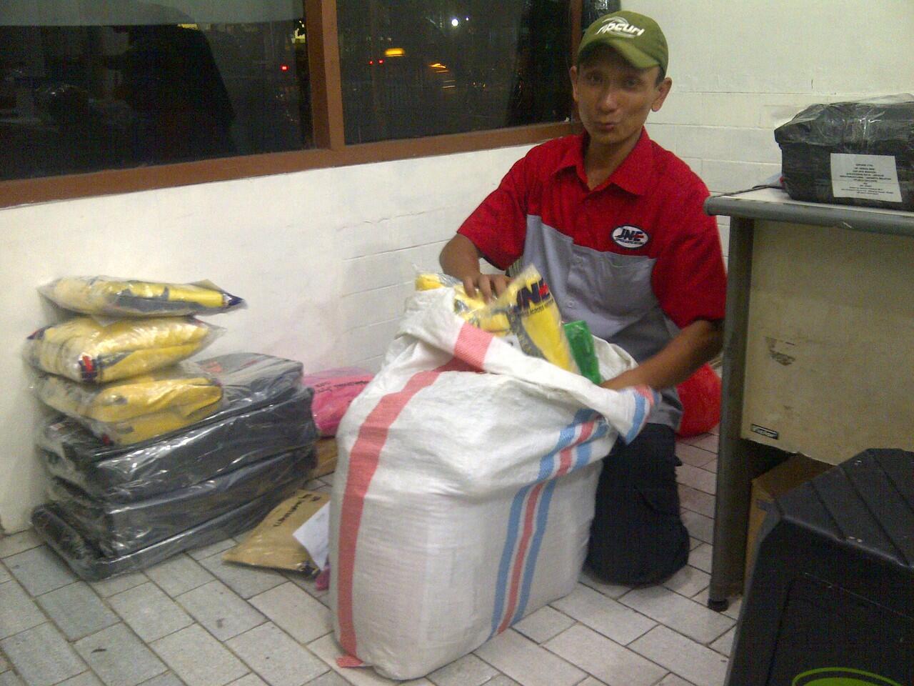 PUSATCELANA.COM OFFICIAL TESTIMONIAL PEMBELI DAN RESSELER DARI SELURUH INDONESIA