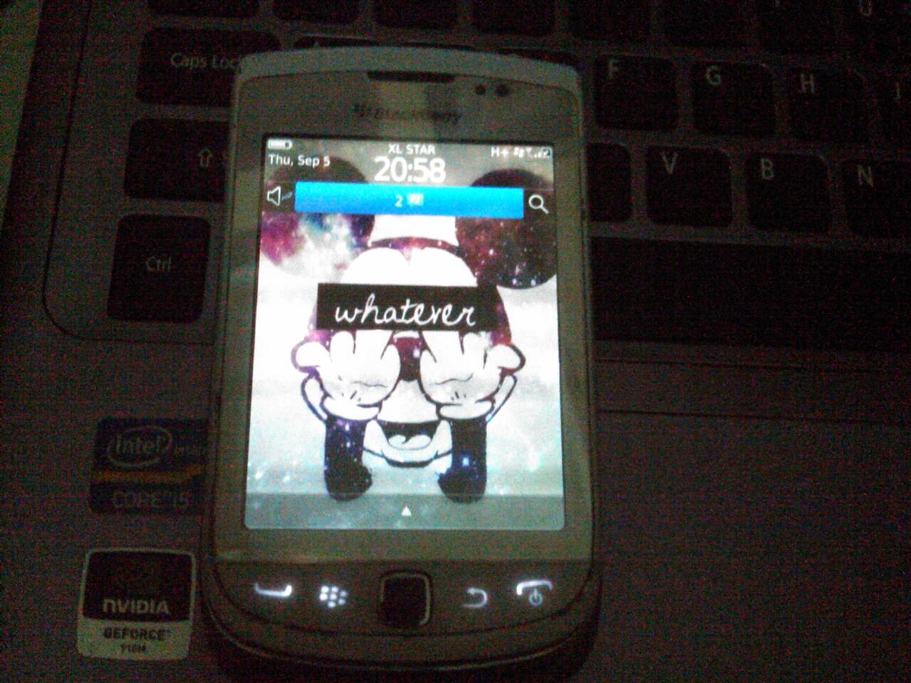 Turun harga bb torch 9810 ex berrindo garansi maret 2014