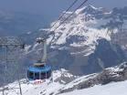 Keindahan salju abadi gunung titlis di peg. Alpen swiss