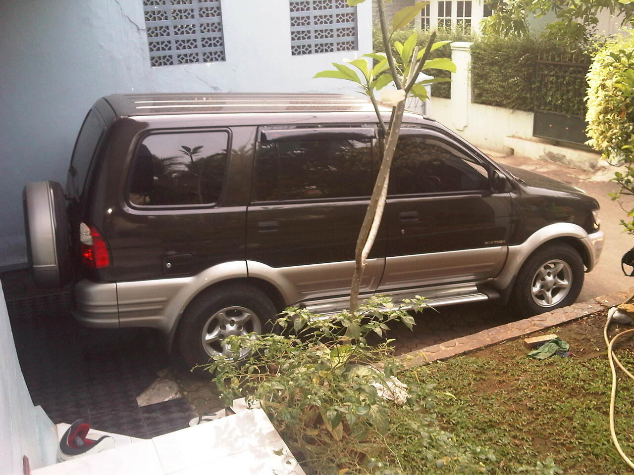 Isuzu Panther touring 2002 depok istimewa pemakai (repost)