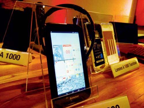 Lenovo IdeaTab A3000. masih baru dgn harga murah