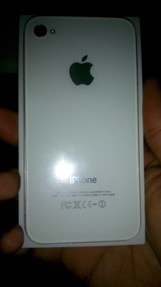 JUAL iPhone 4 16GB WHITE FU - BOGOR / DEPOK / PAMULANG
