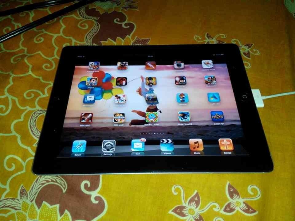 WTS iPad 2 64 GB wifi only Malang mulus