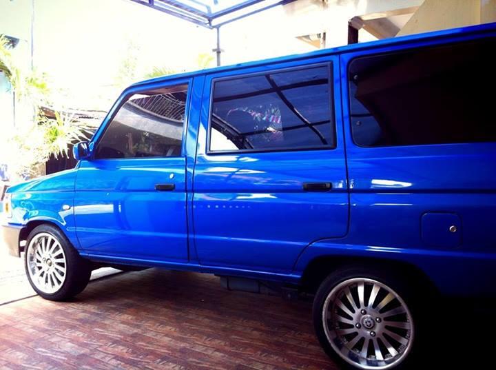 dijual kijang super astra 1995 akhir biru long 1.8
