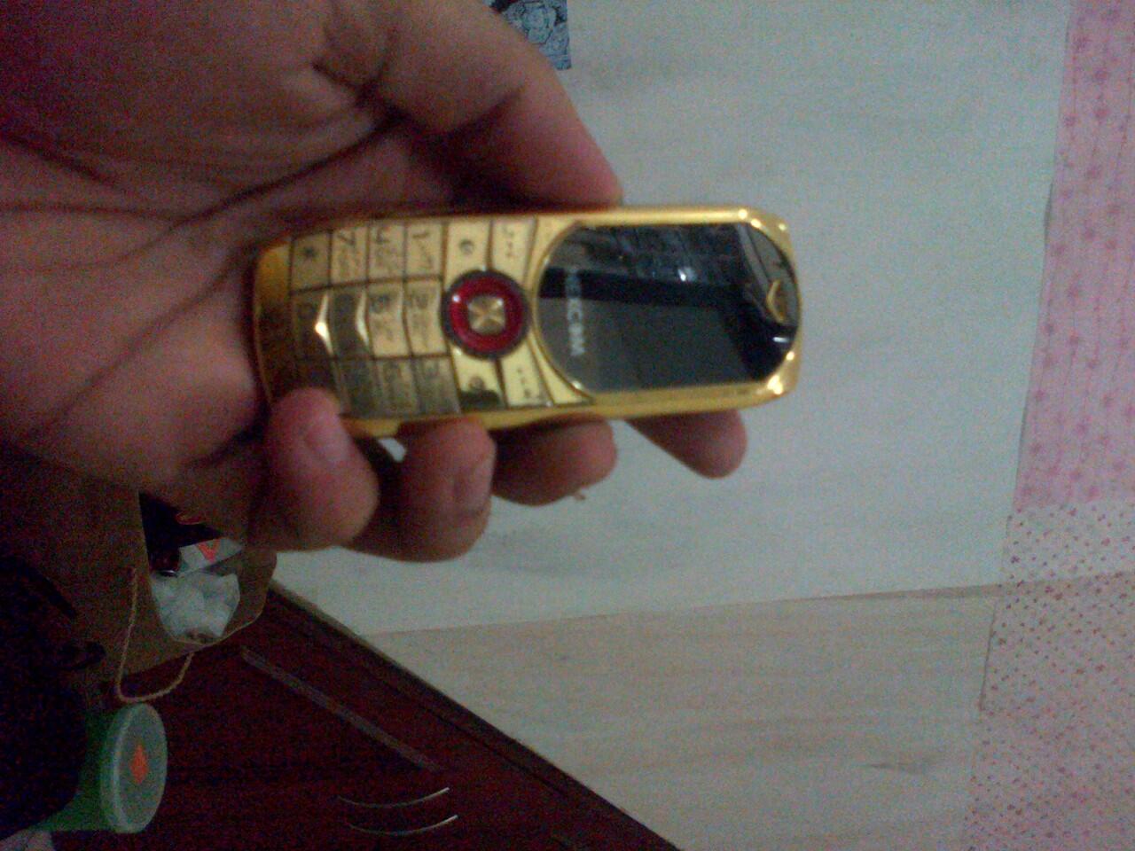 Dijual HP LUCU MINI MULUS ada kamera,mp3,video player,dual gsm 150.000 INCLUDE ONGKIR