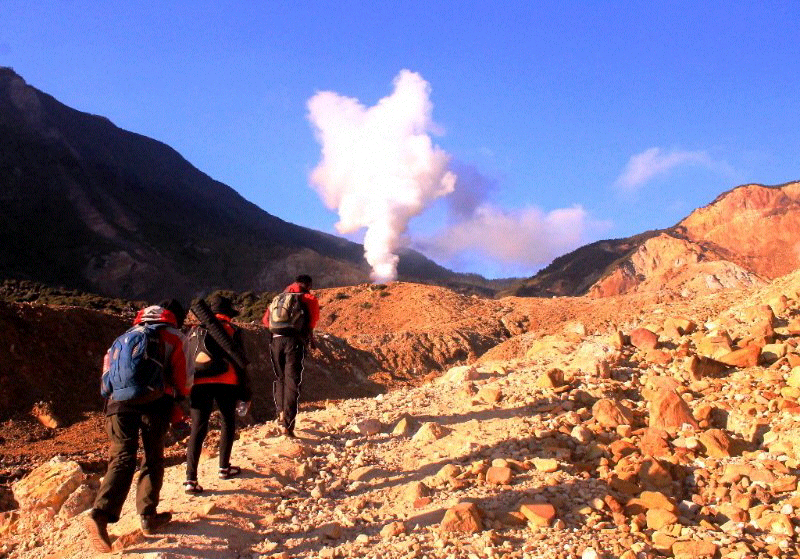 gunung papandayan