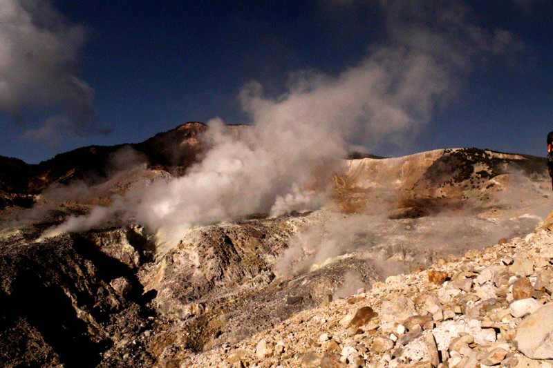 gunung papandayan