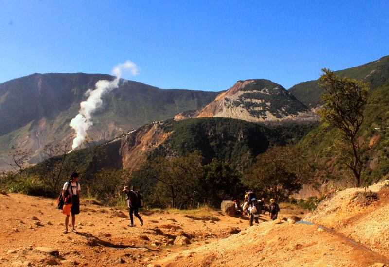 gunung papandayan