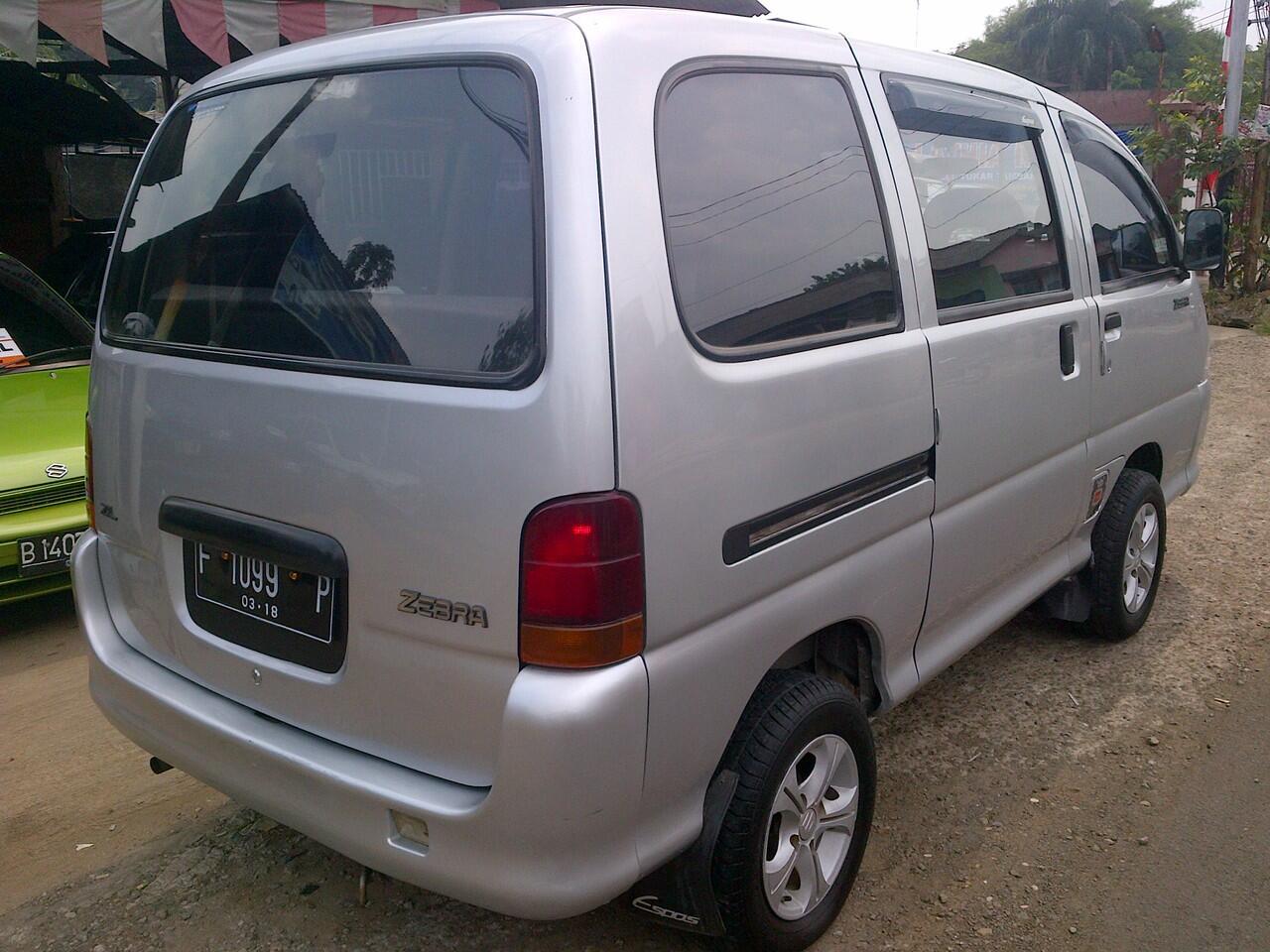 DAIHATSU ESPASS ZEBRA 1.3 ZL 2003 SILVER FULL KALENG