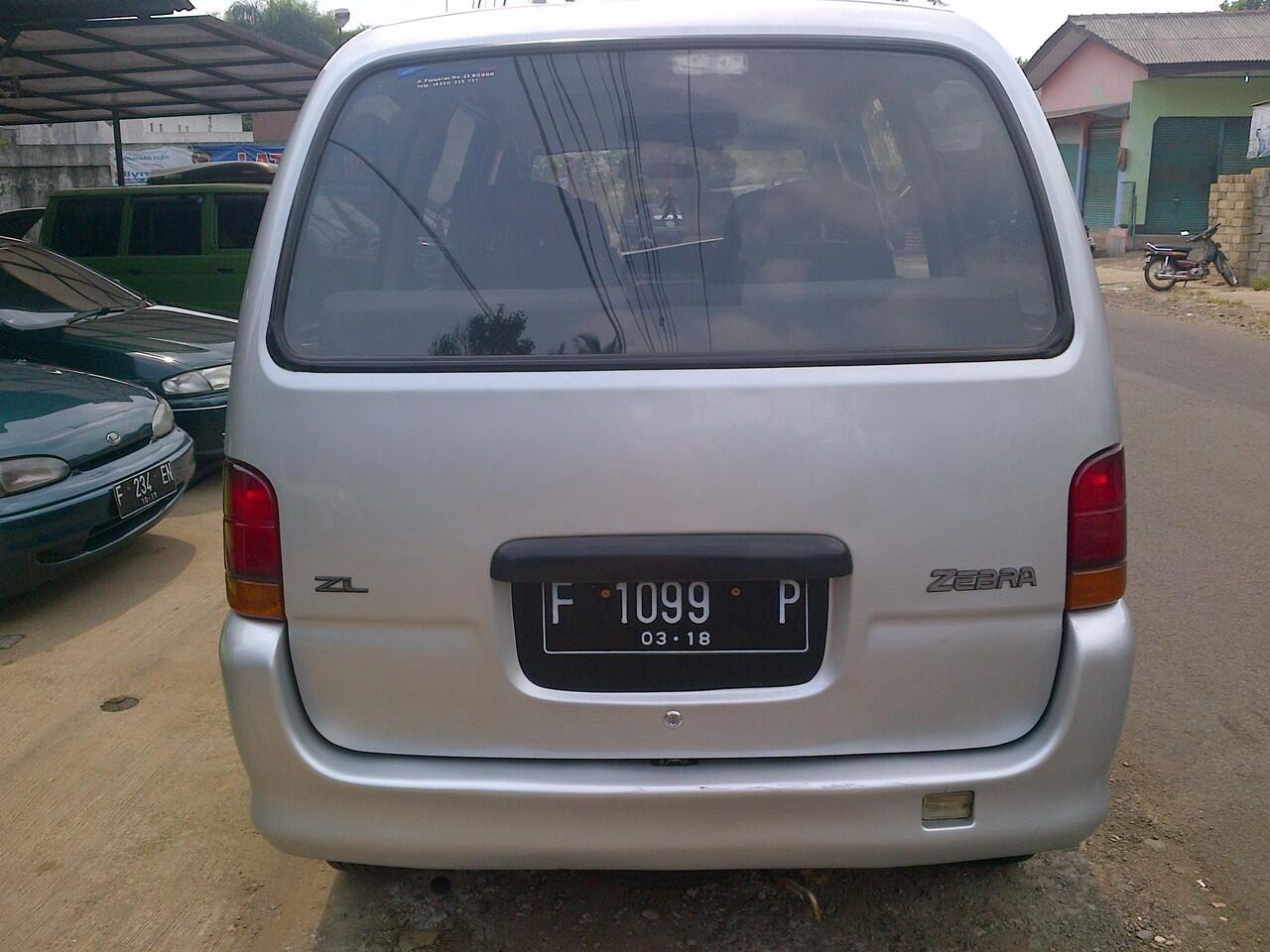 DAIHATSU ESPASS ZEBRA 1.3 ZL 2003 SILVER FULL KALENG