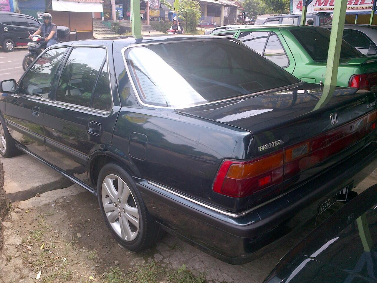 HONDA ACCORD PRESTIGE 89 (AKHIR) HIJAU MTLK….MBL SEGER