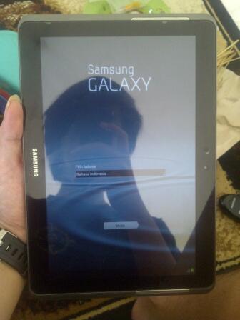 Jual Samsung Galaxy Tab 2 10Inc P5100 Grey Kondisi 97% Harga Bersahabat