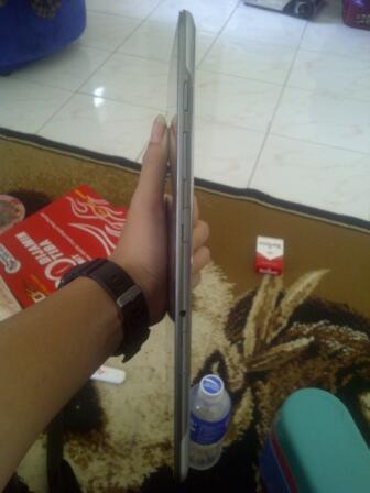 Jual Samsung Galaxy Tab 2 10Inc P5100 Grey Kondisi 97% Harga Bersahabat