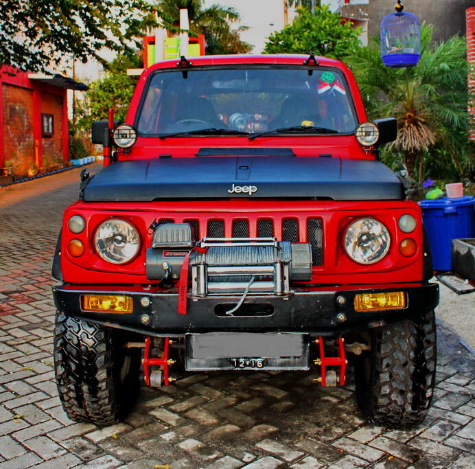 Cari Jimny Trepes SJ80 tahun '82 Asli full Modif  KASKUS