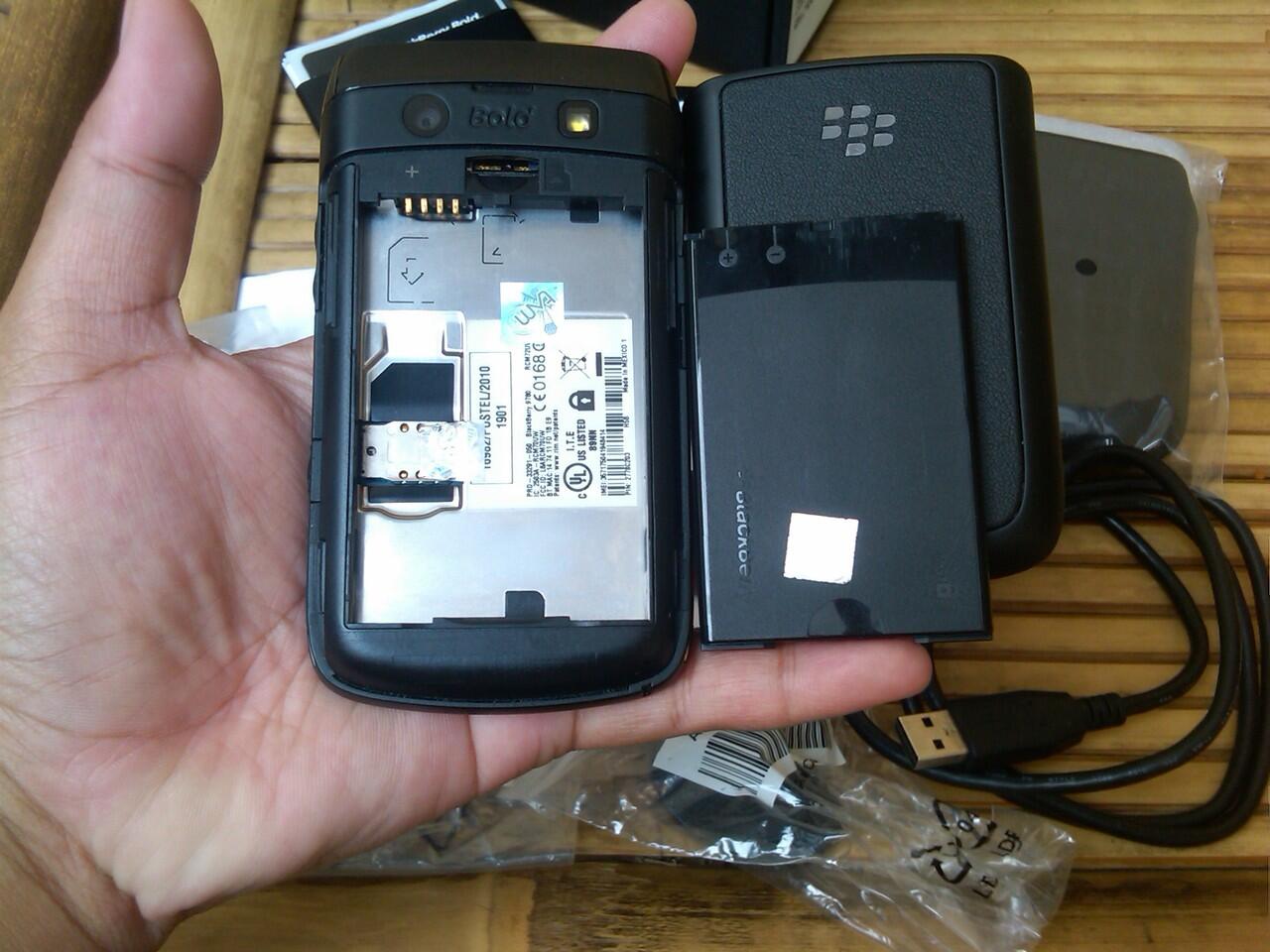 jual BB ONYX2 9780/DELTA 9780 3G GSM EX TAM MULUS. jkt / depok