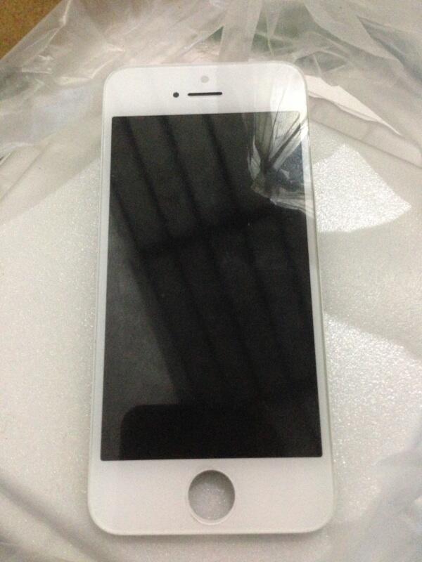 Jual LCD Iphone 5 Putih Paling mumer SE Kaskus