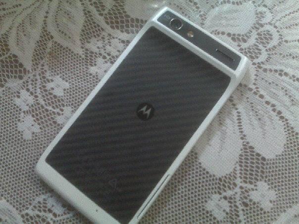 Butuh Uang Jual HP Motorola XT910